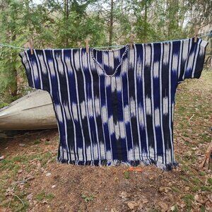Mexican Poncho Style V Neck Shirt XL Serape